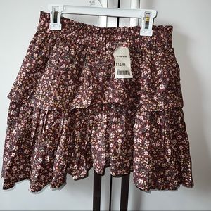 Vanilla Star flower print ruffle skirt.